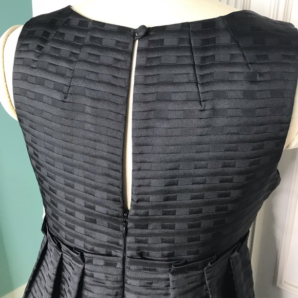 🧡 BCBG Paris Little Black Dress 🧡 - Picture 4 of 7